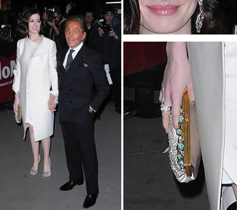 Look da star: Anne Hathaway - Valentino