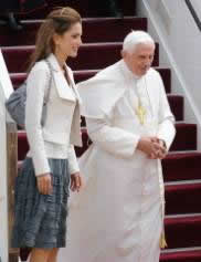 Look da star: Rania di Giordania e Papa Benedetto XVI